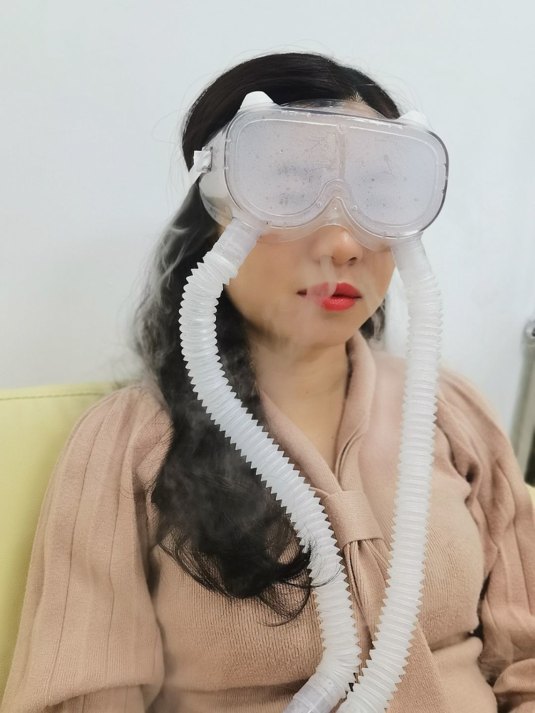 眼睛干澀、疲倦、刺痛……注意了！“干眼癥”可能找上你了！